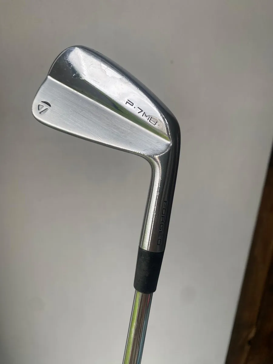 Taylor made P7MB Driving Iron - Image 1