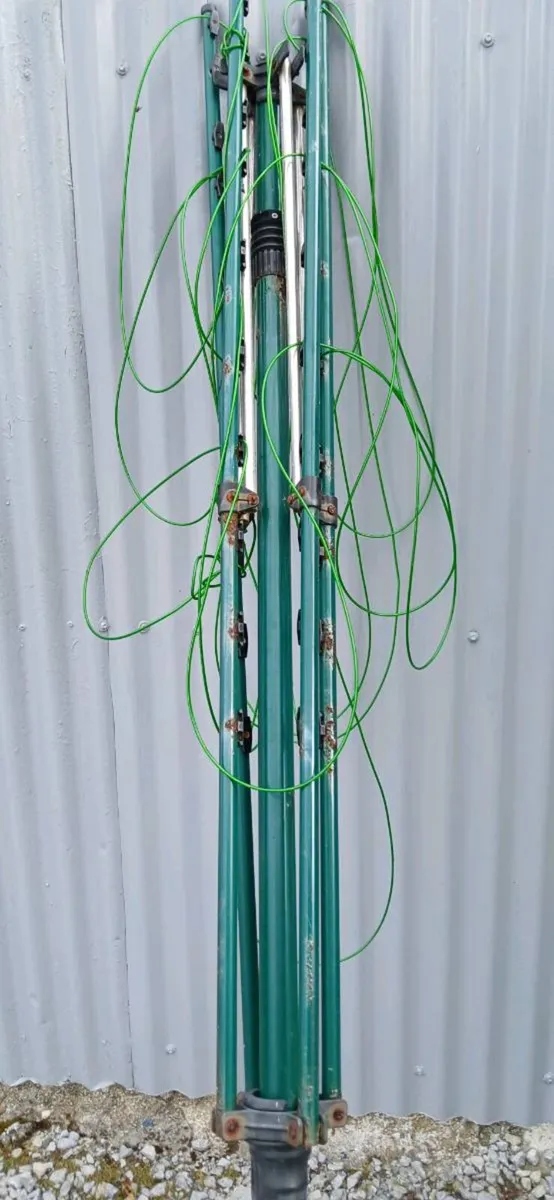 Rotary clothes line - Image 2