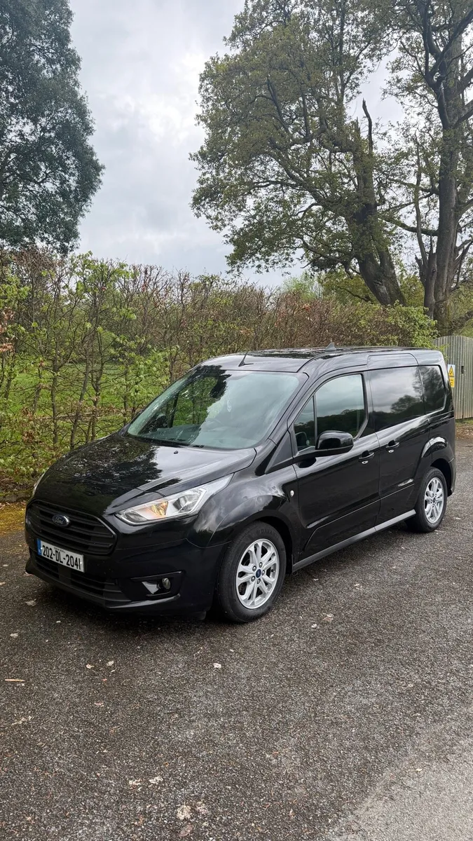 2020 Automatic Ford transit connect limited - Image 1