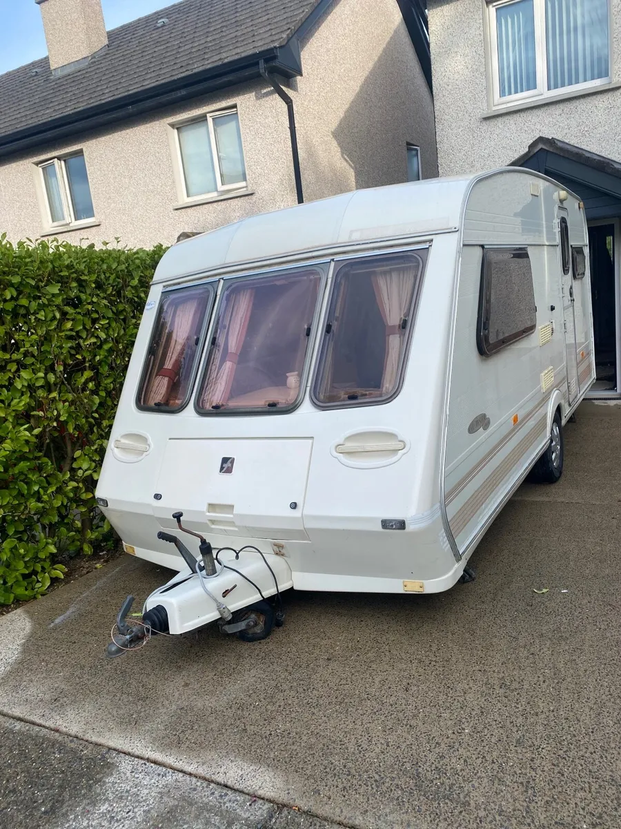 Caravan - Image 1