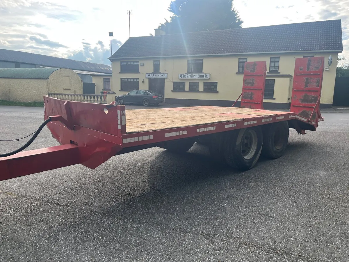 Low loader - Image 2
