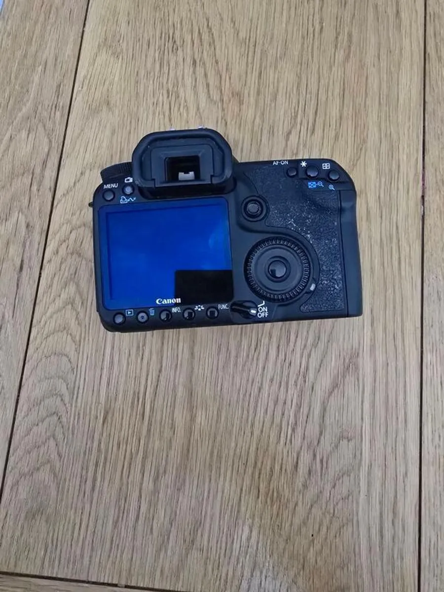 Canon 50D Body + Accessories - Image 3
