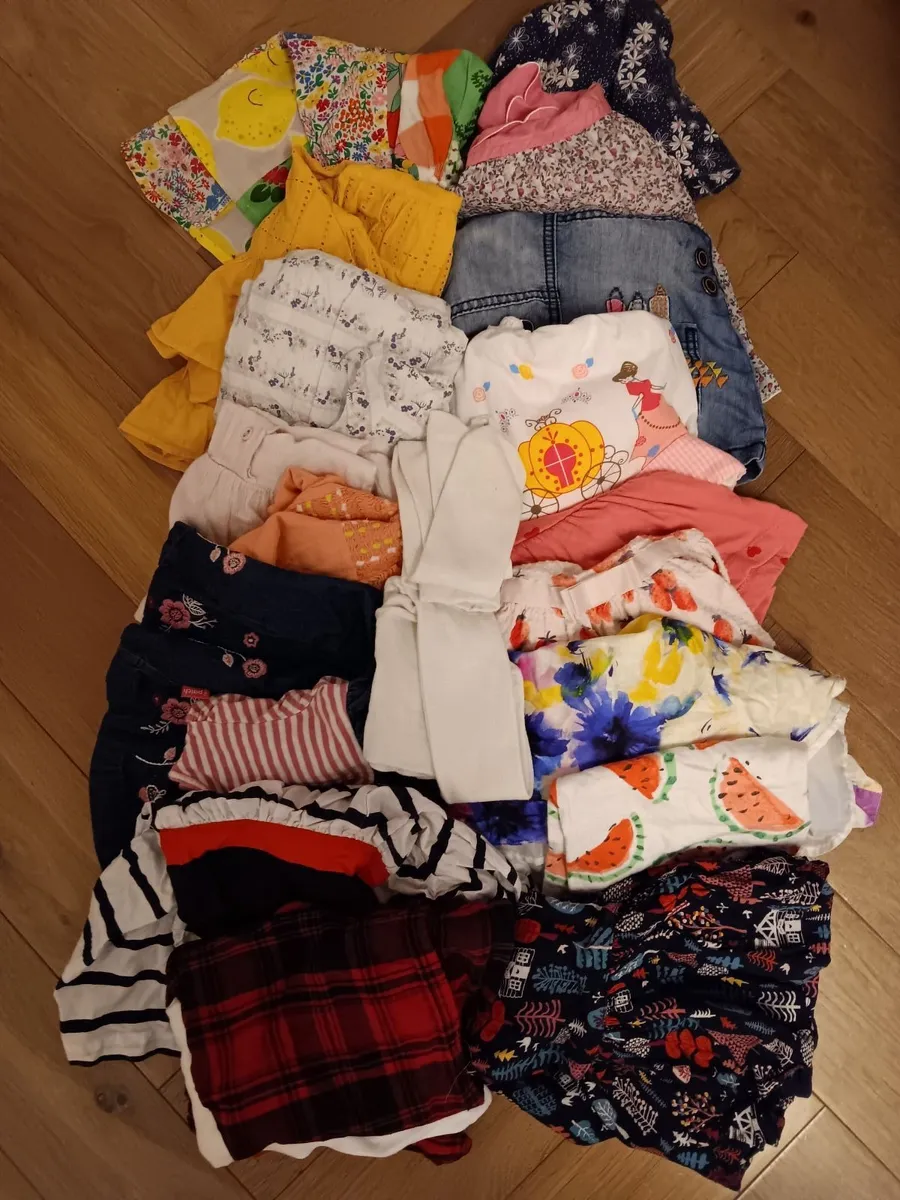 12 - 18 month baby clothes - Image 1