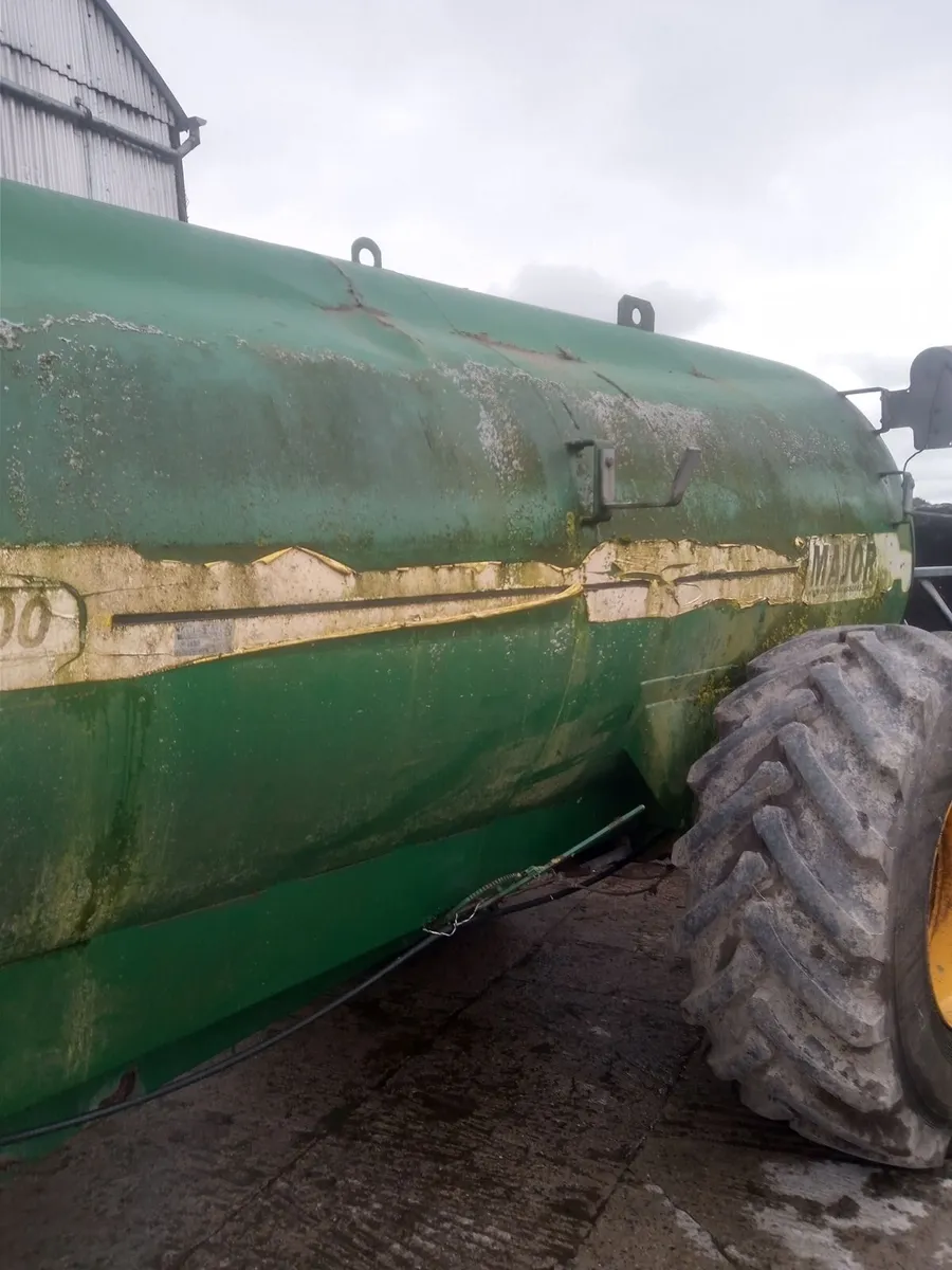 Major 1600 gallon Slurry Tank - Image 3
