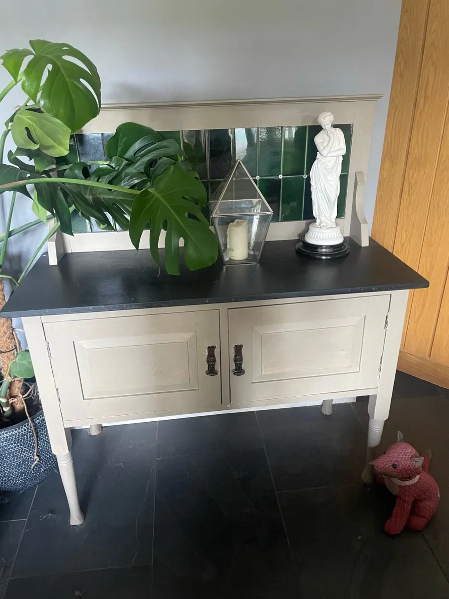Edwardian tiled sideboard - Image 1