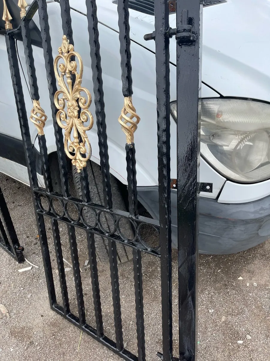 Driveway gates - Image 2