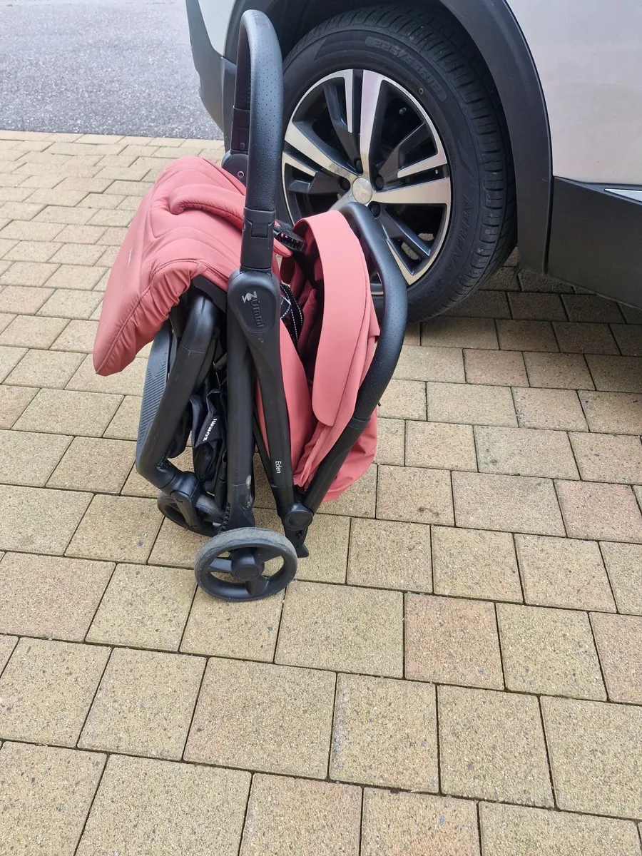 Stroller - Image 1