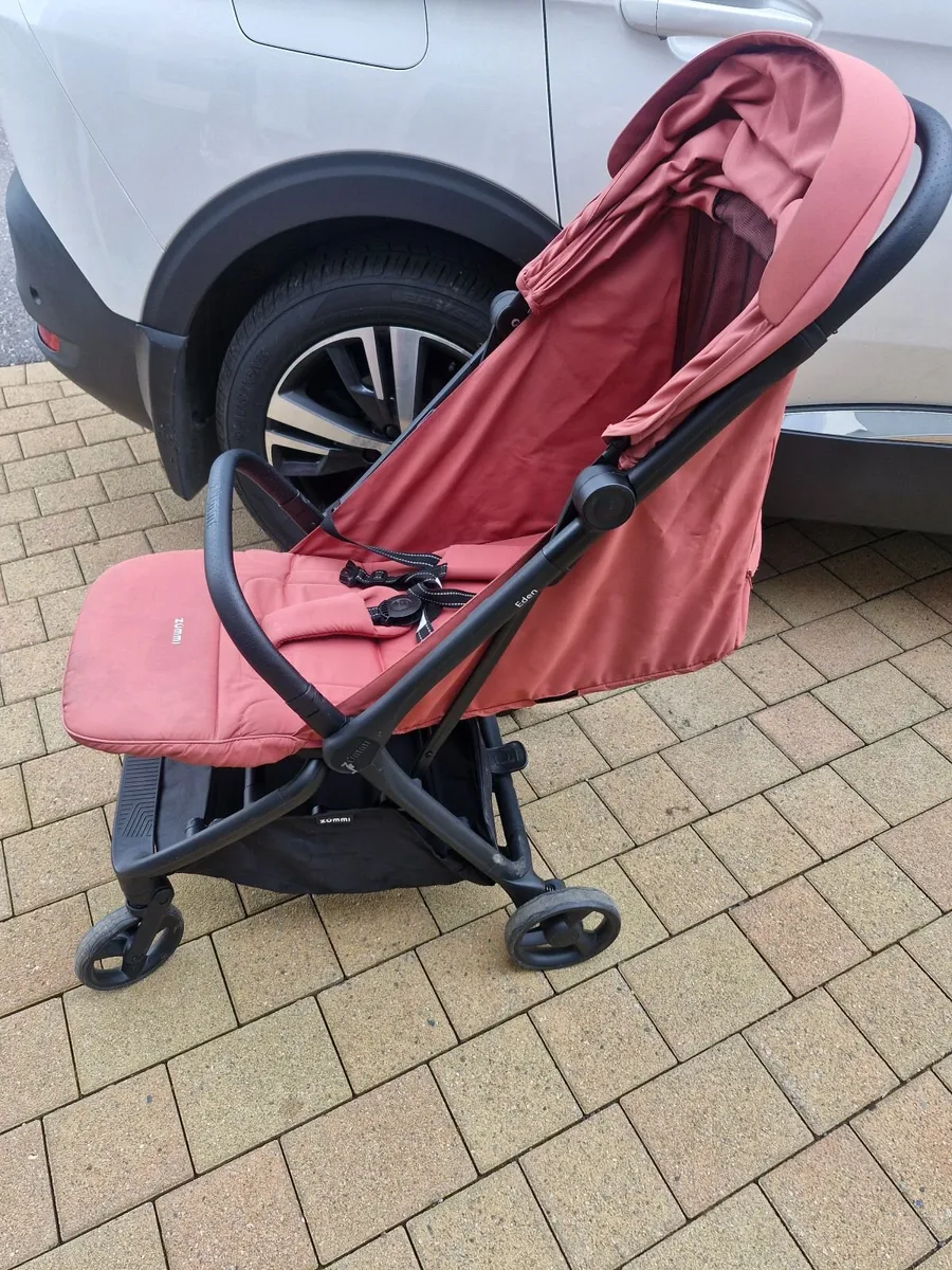 Stroller - Image 3