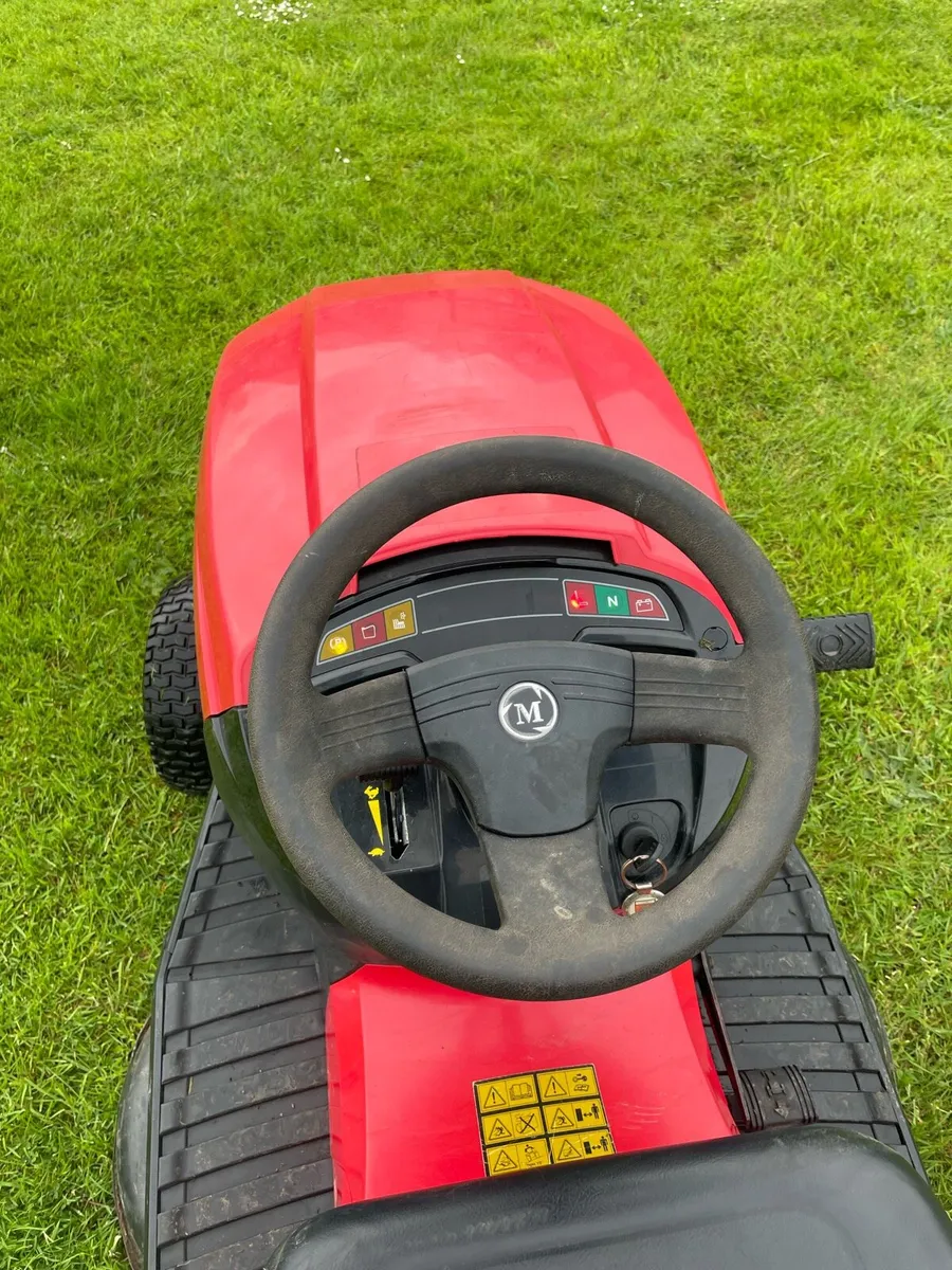 Mountfield 18hp ride on - Image 4