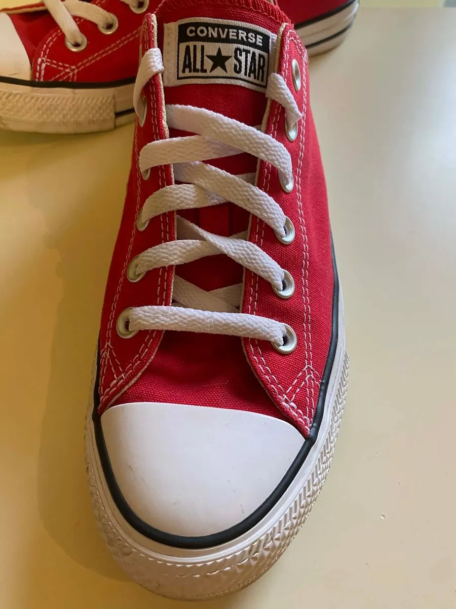Converse mens size 7 trainers - Image 1