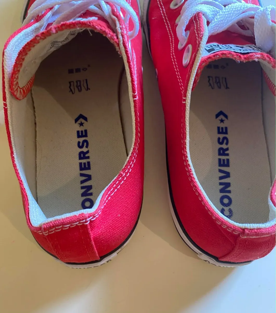 Converse mens size 7 trainers - Image 4