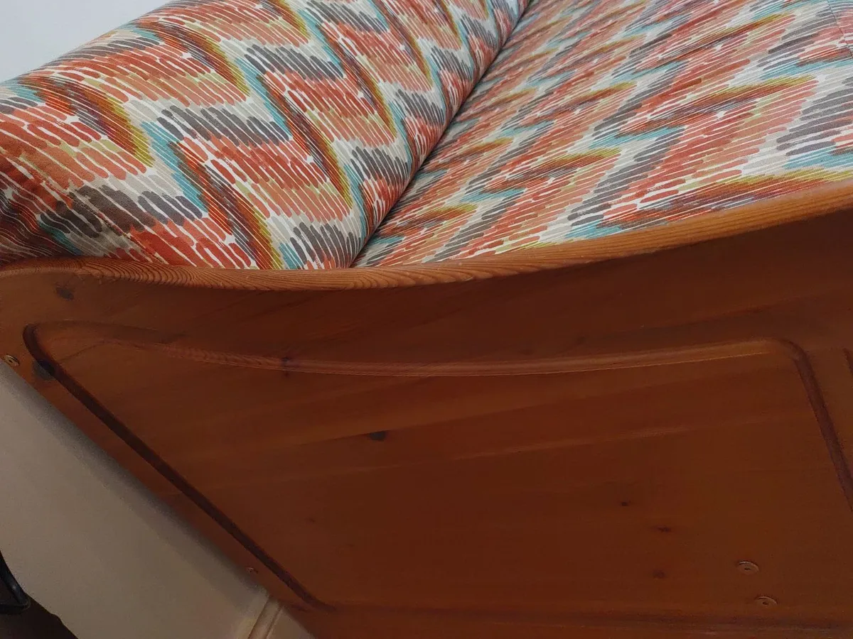 sofa - Image 4
