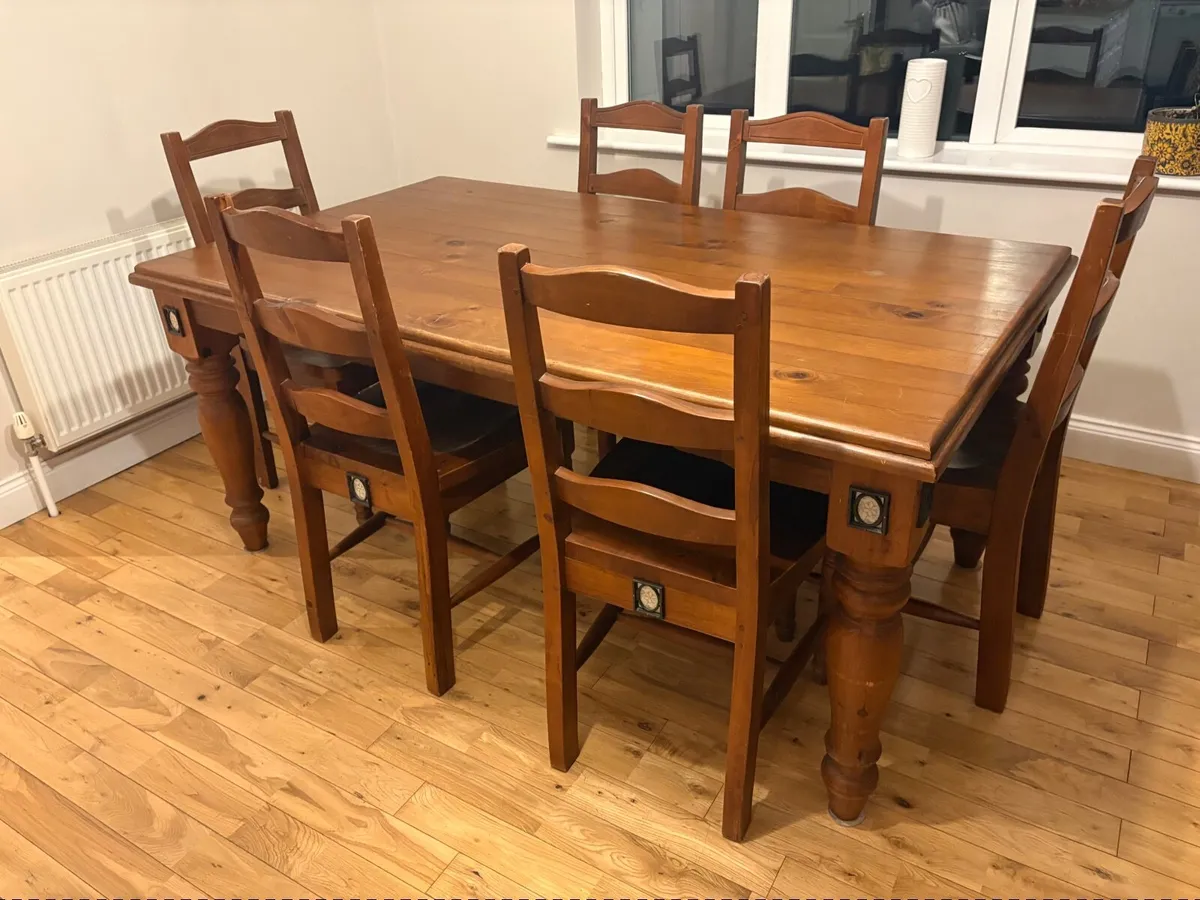 Dining room table& chairs, hallway table& bookcase - Image 3