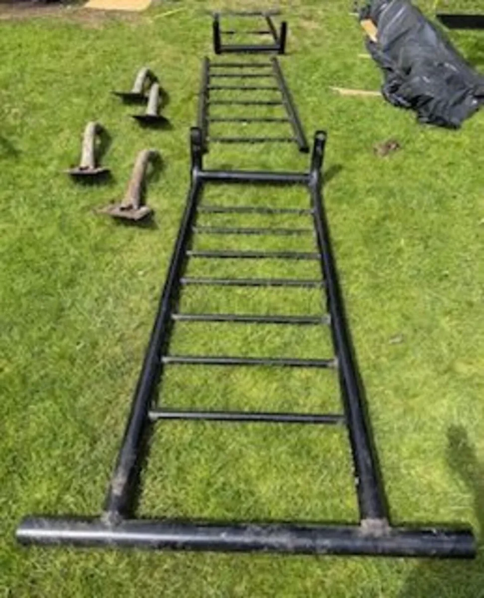 Climbing Frame Black - Image 3