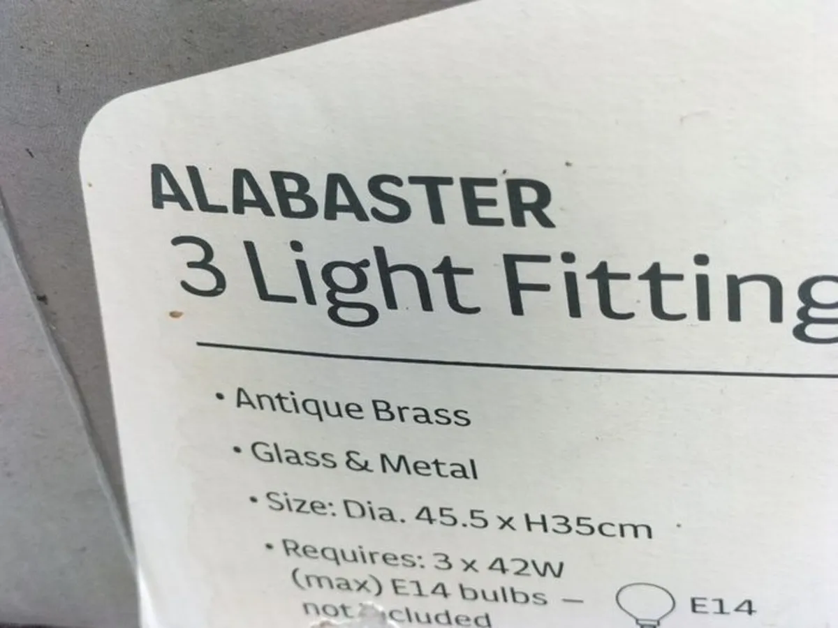 Light fitting - Image 2