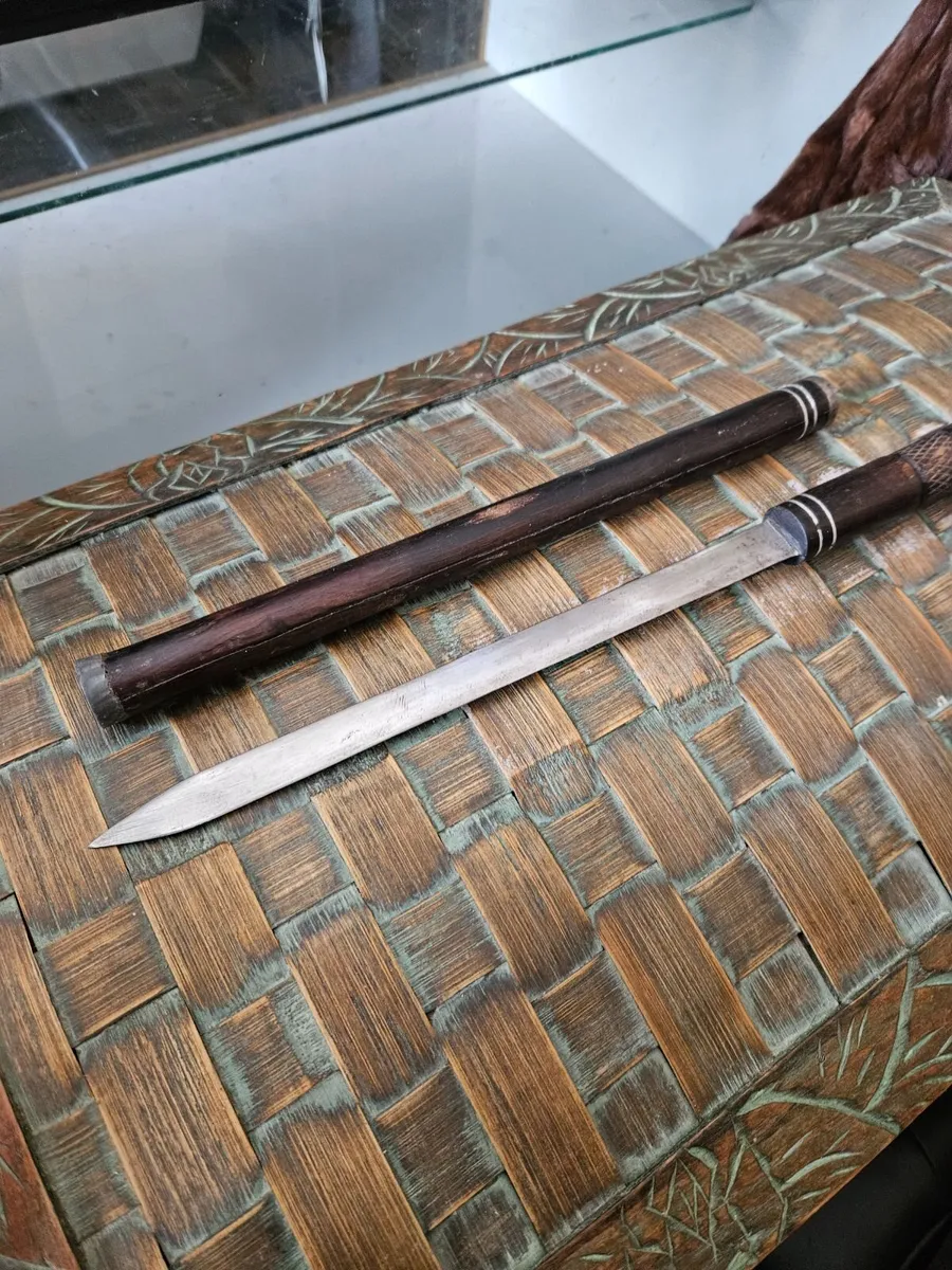 Vintage Ebony Sword - Image 2