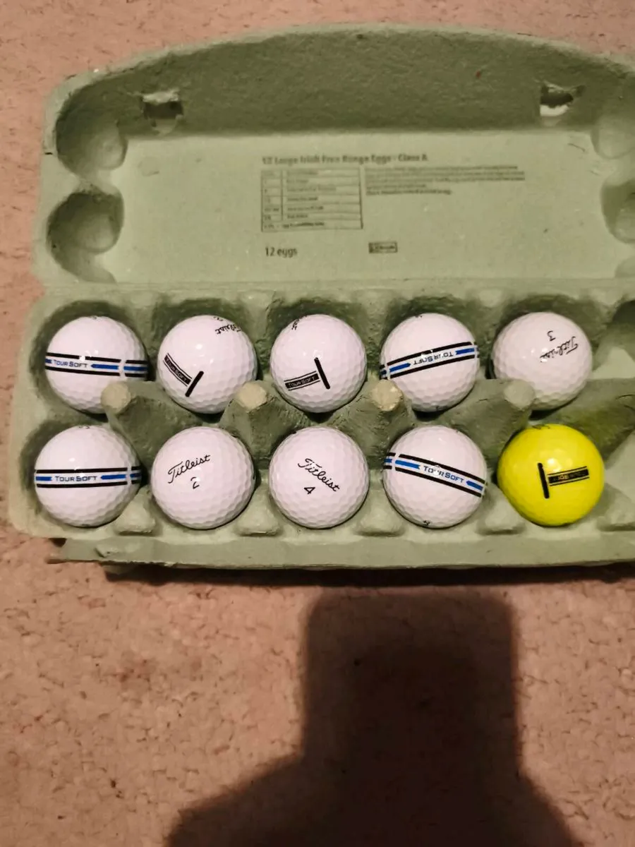 Titleist Tour Soft golf balls - Image 1