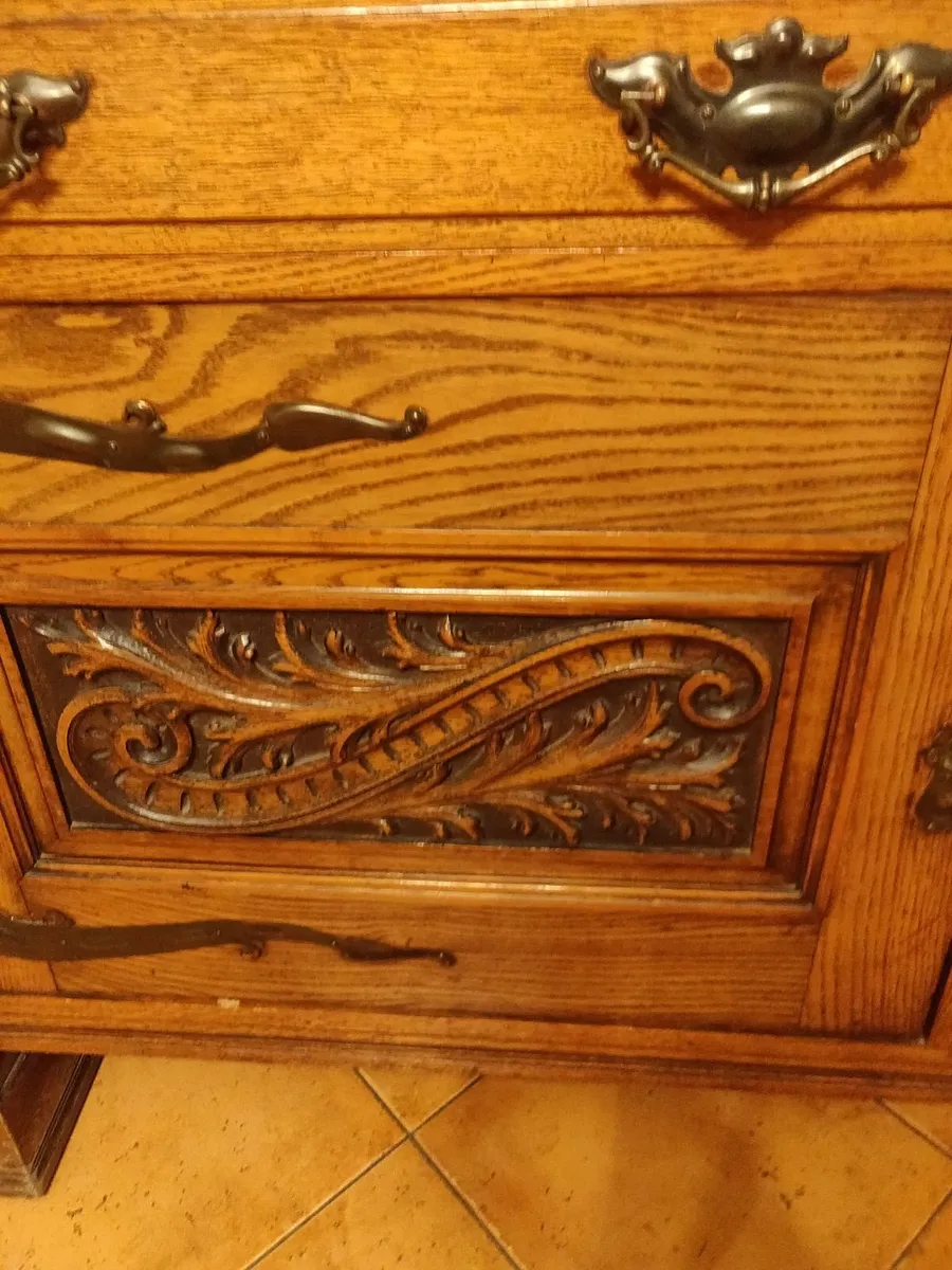 Antique oak sideboard - Image 2