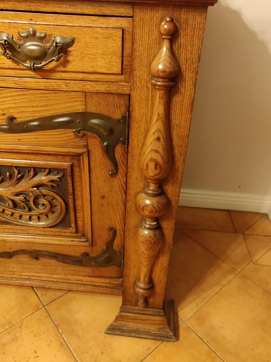 Antique oak sideboard - Image 3