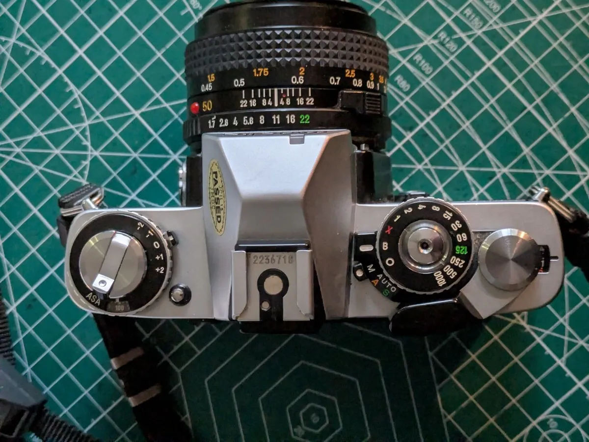 🎞️ Minolta XD7 film SLR camera + 50/1.7 Lens - Image 2