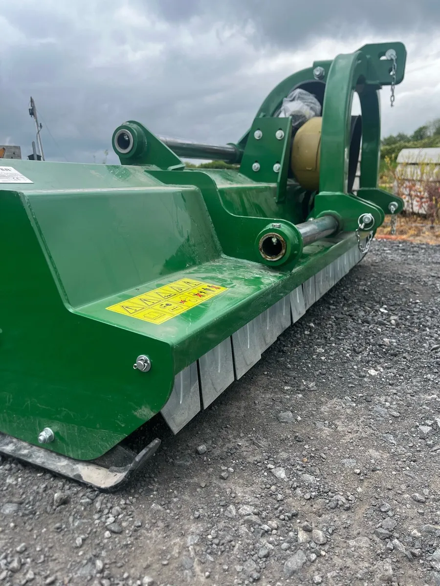 New 2.1m Mulcher / topper with side shift - Image 3