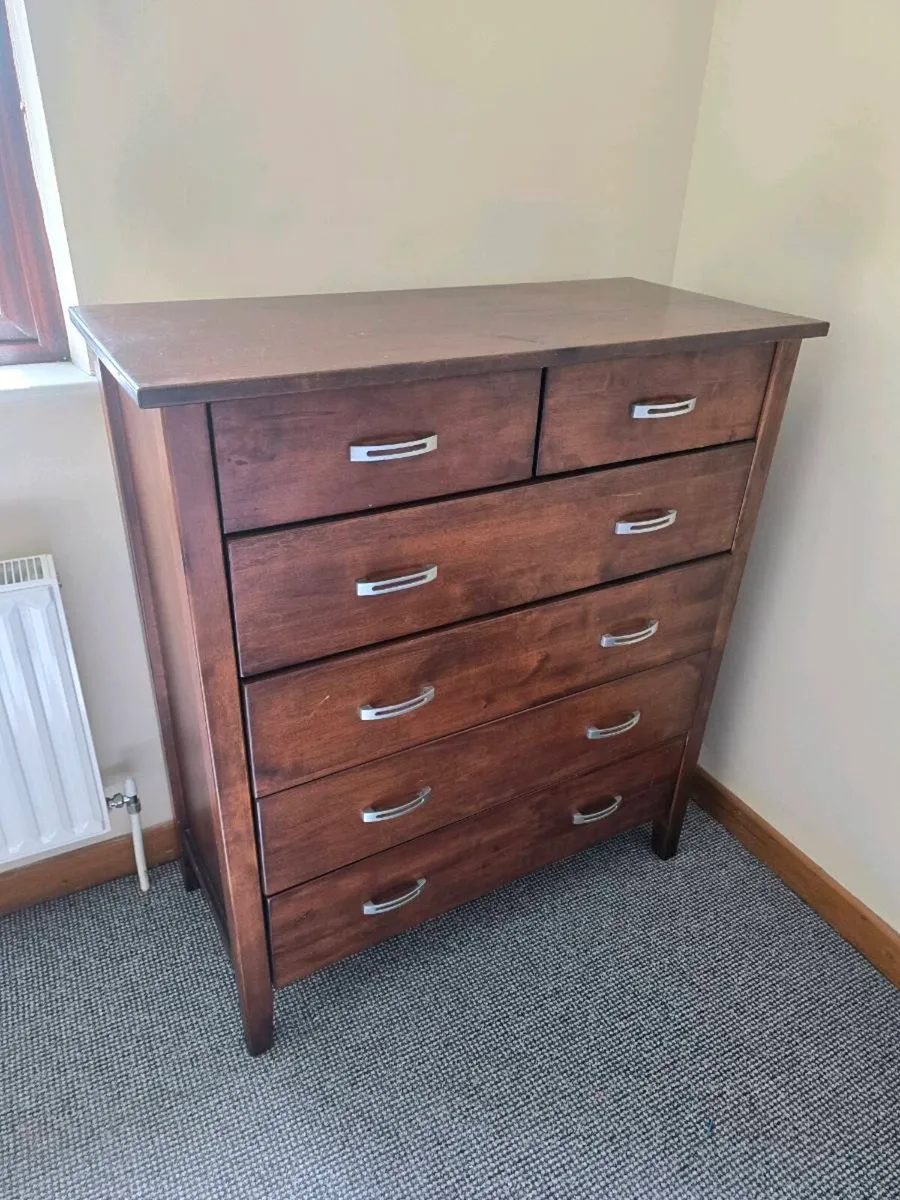 Stuff for sale - Image 1