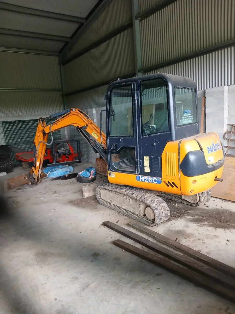 Hanix Mini digger - Image 2