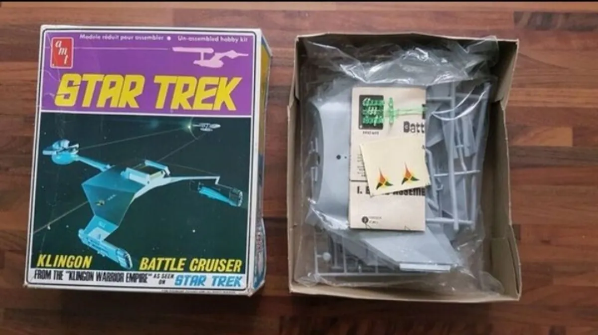 RARE! 1968 Star Trek Klingon Battle Cruiser Model - Image 1