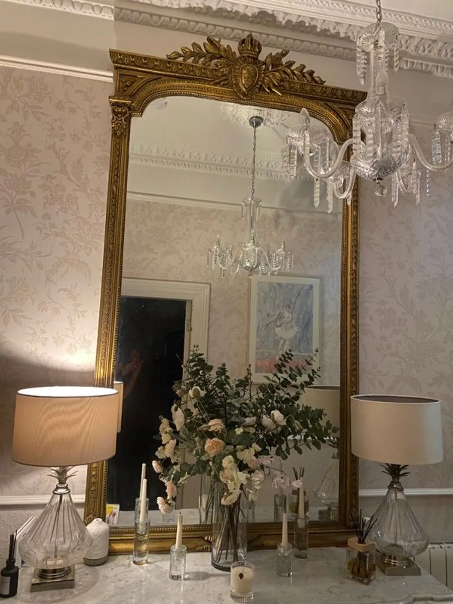 Hall table and matching mirror - Image 2
