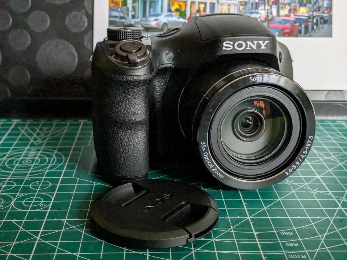Sony H300 20MP CCD🌈 superzoom camera Mint! - Image 4