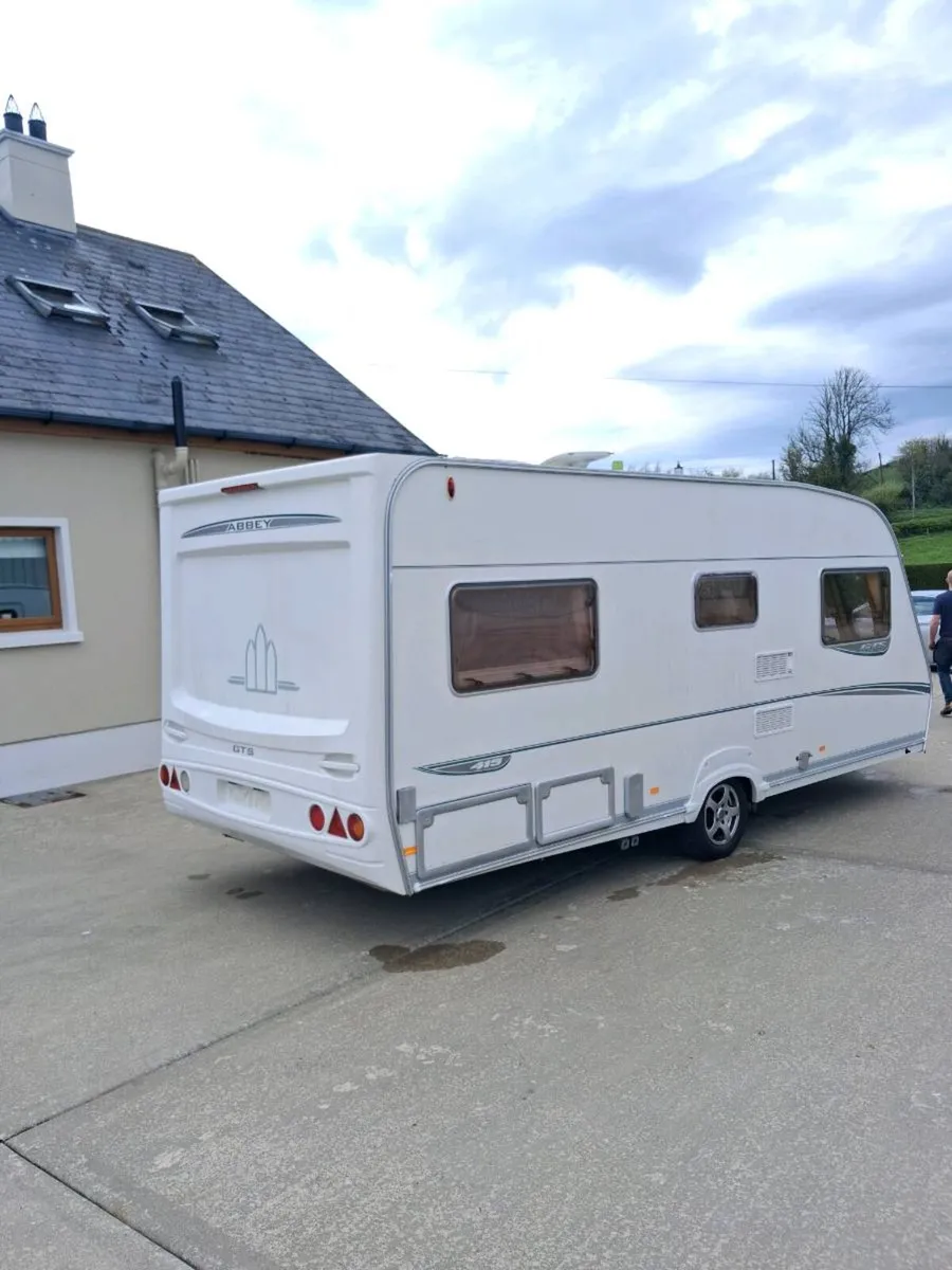 Abbey GTS 415,Fixed bed - Image 3