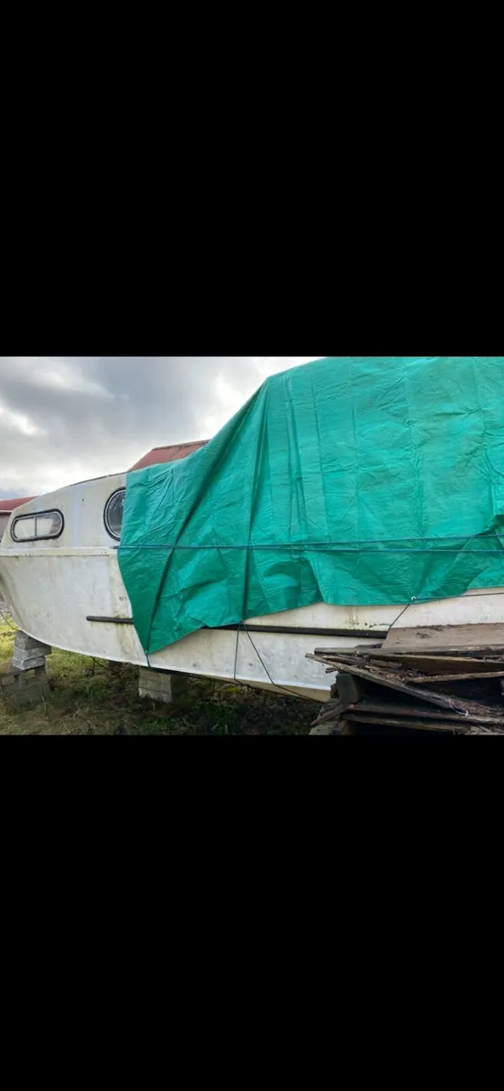 Freeman 23 Boat - Image 2