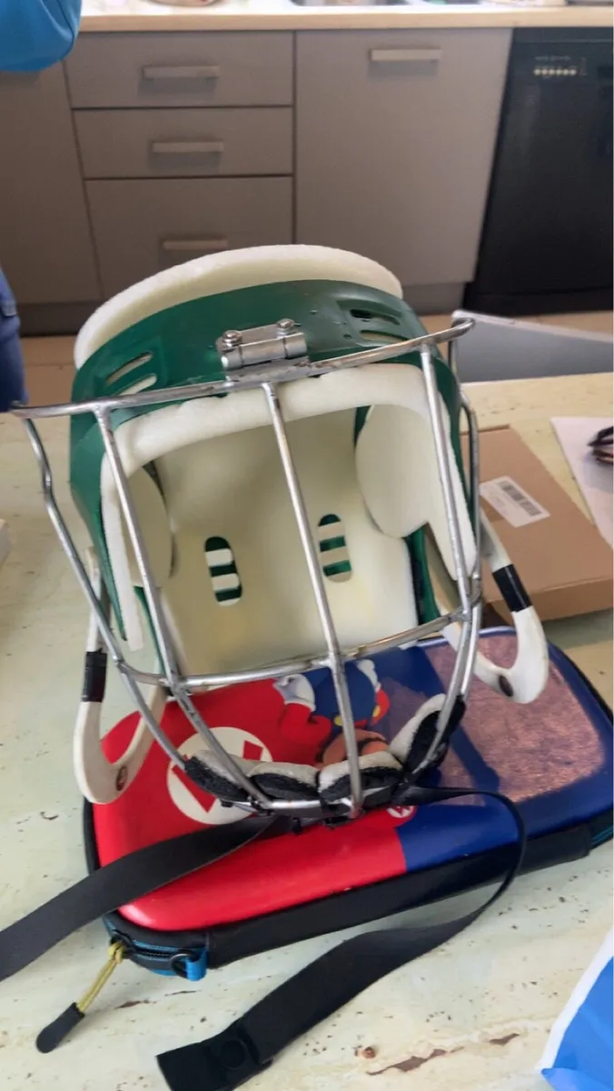 Cooper hurling helmet - Image 1