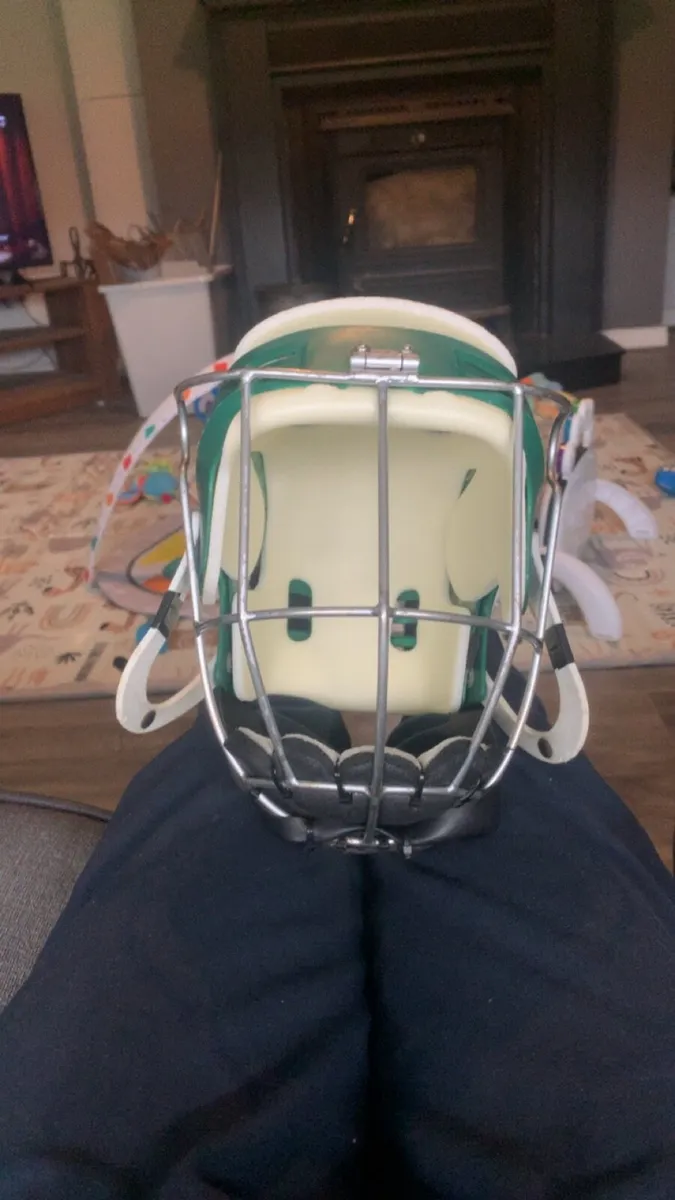Cooper hurling helmet - Image 2