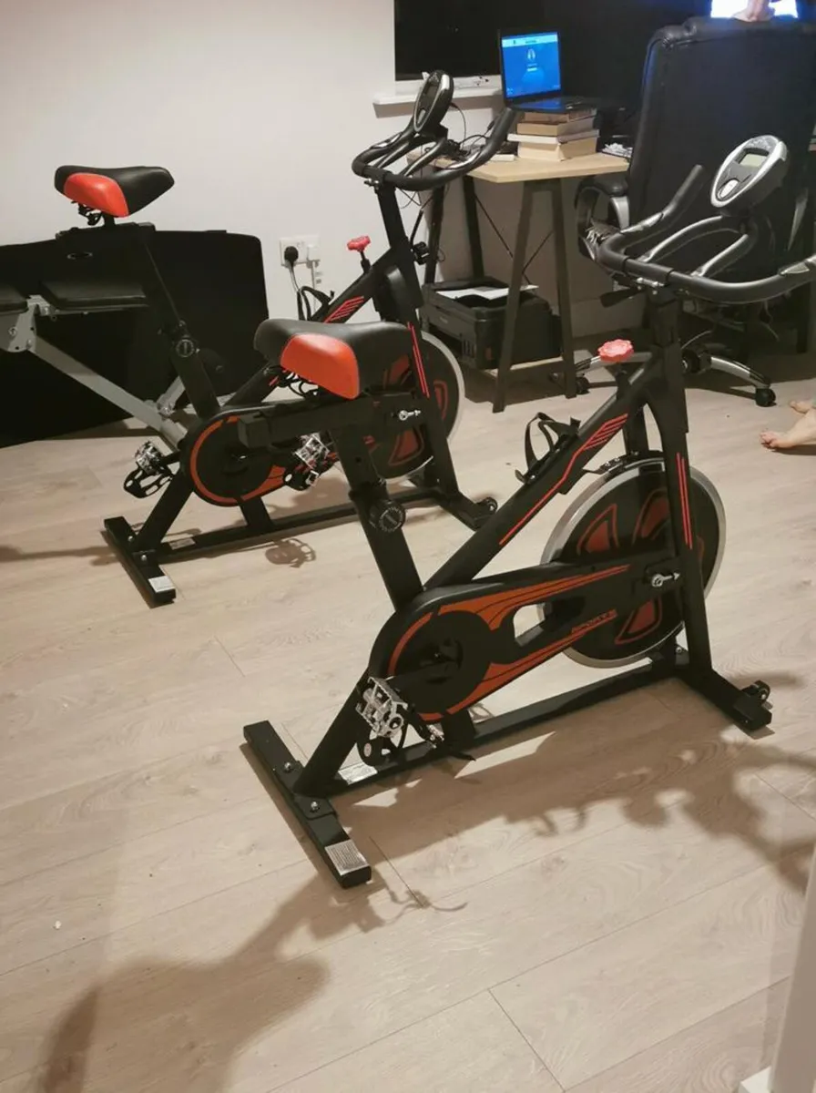 Exercise spinning bikes - Image 2