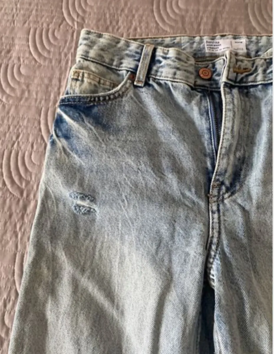 Bershka Jeans High Waist Straight Size 6 UK - Image 3