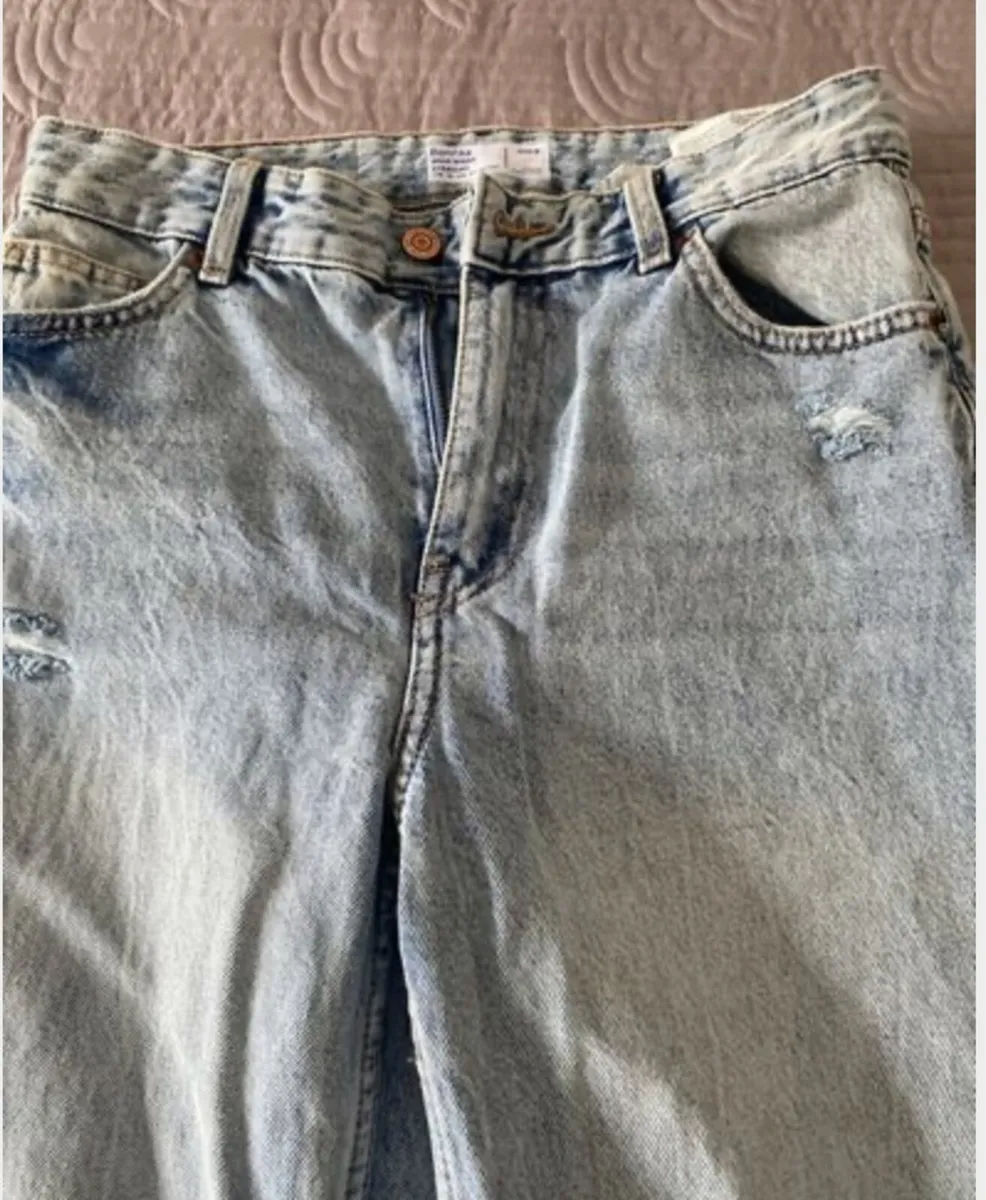 Bershka Jeans High Waist Straight Size 6 UK - Image 4