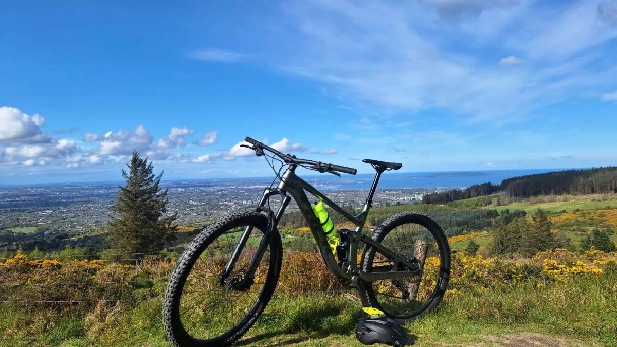 Trek Top Fuel 5 Full Suspension Mountain Bike 2024 - Image 1