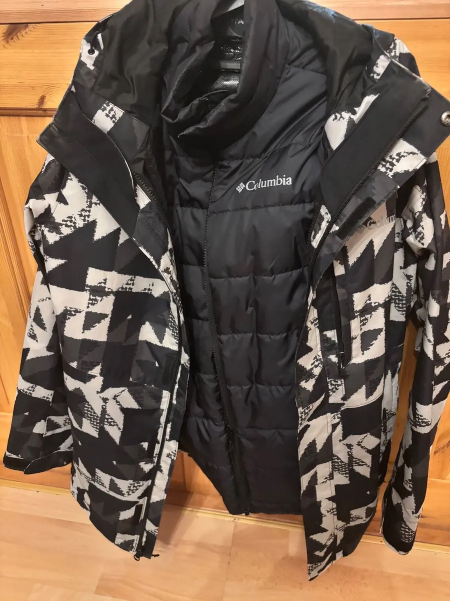 Columbia winter Jacket - Image 1