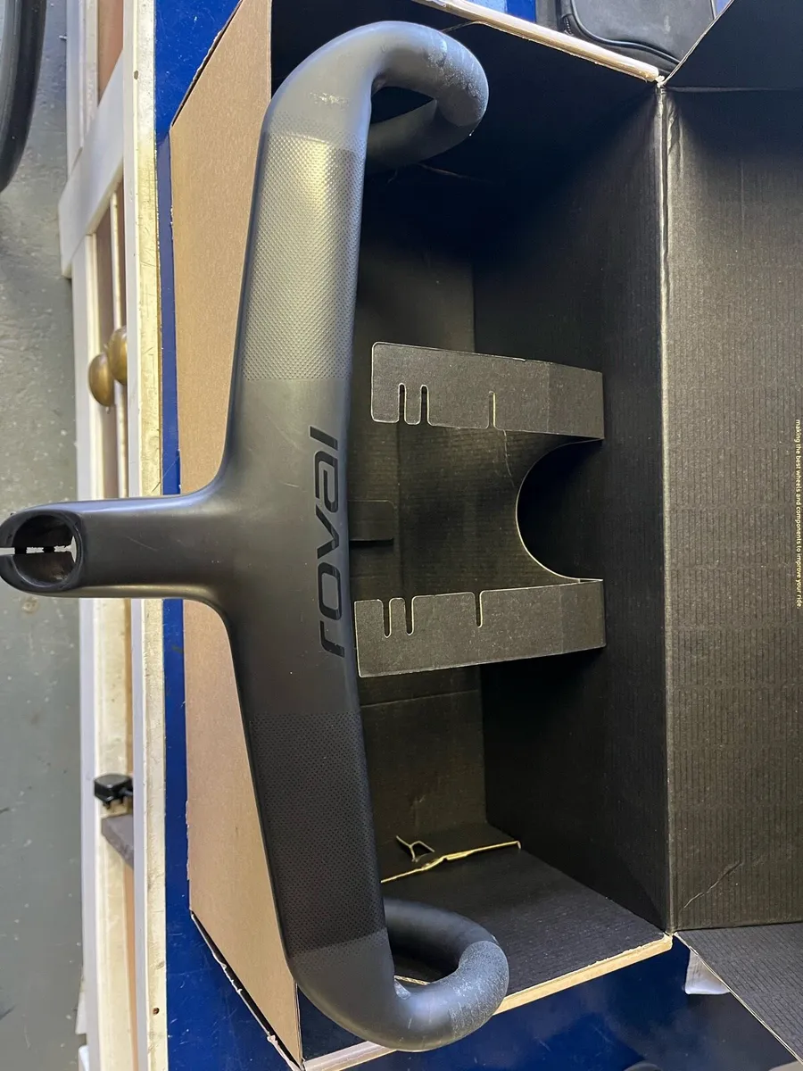 Roval Cockpit - Image 2