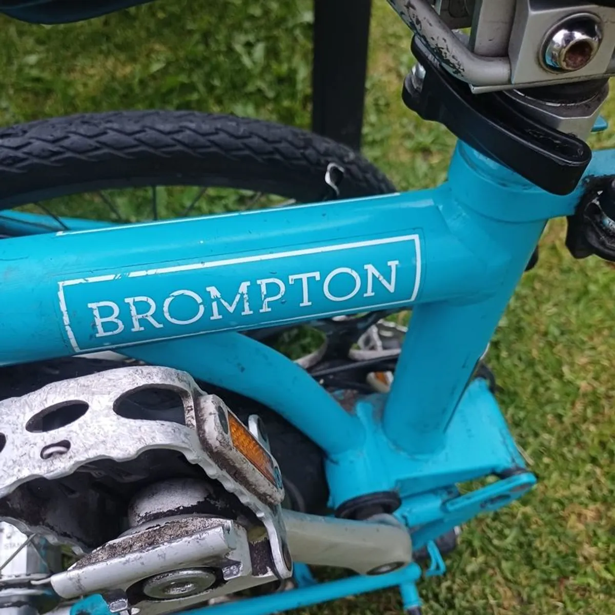 Brompton Folding Bicycle - Image 4