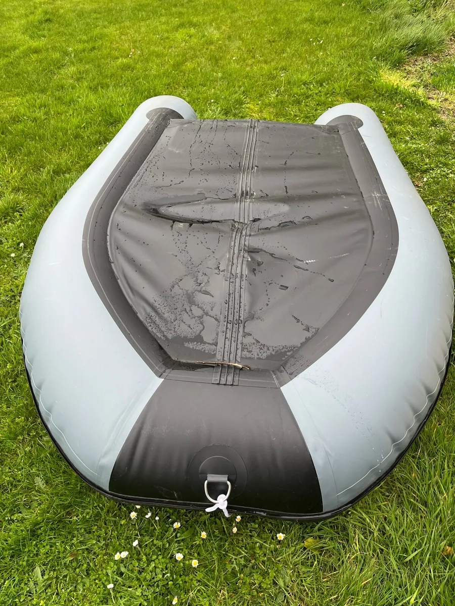 8.5 foot Boat - Image 1