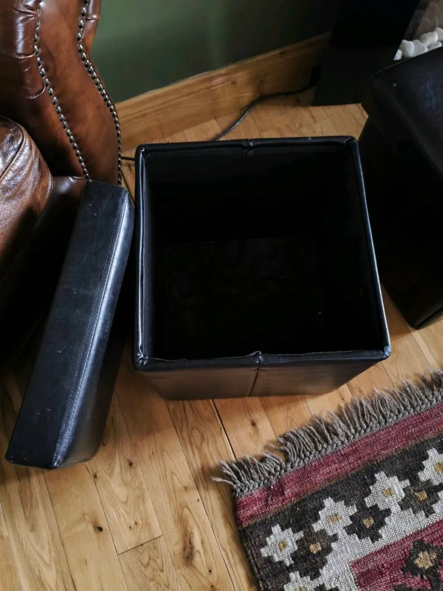 2 storage boxes like new 20 for 2 - Image 4