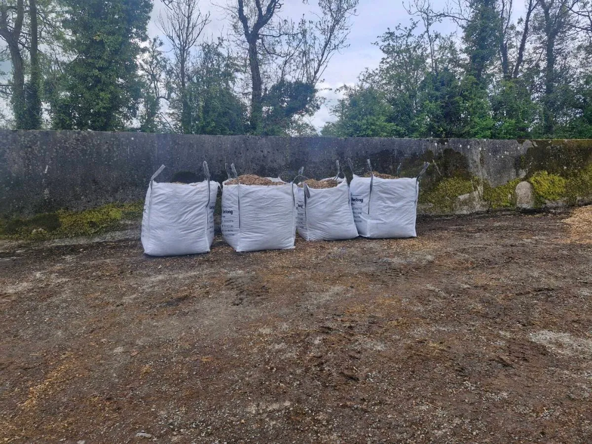 Wood chip mulch - Image 3