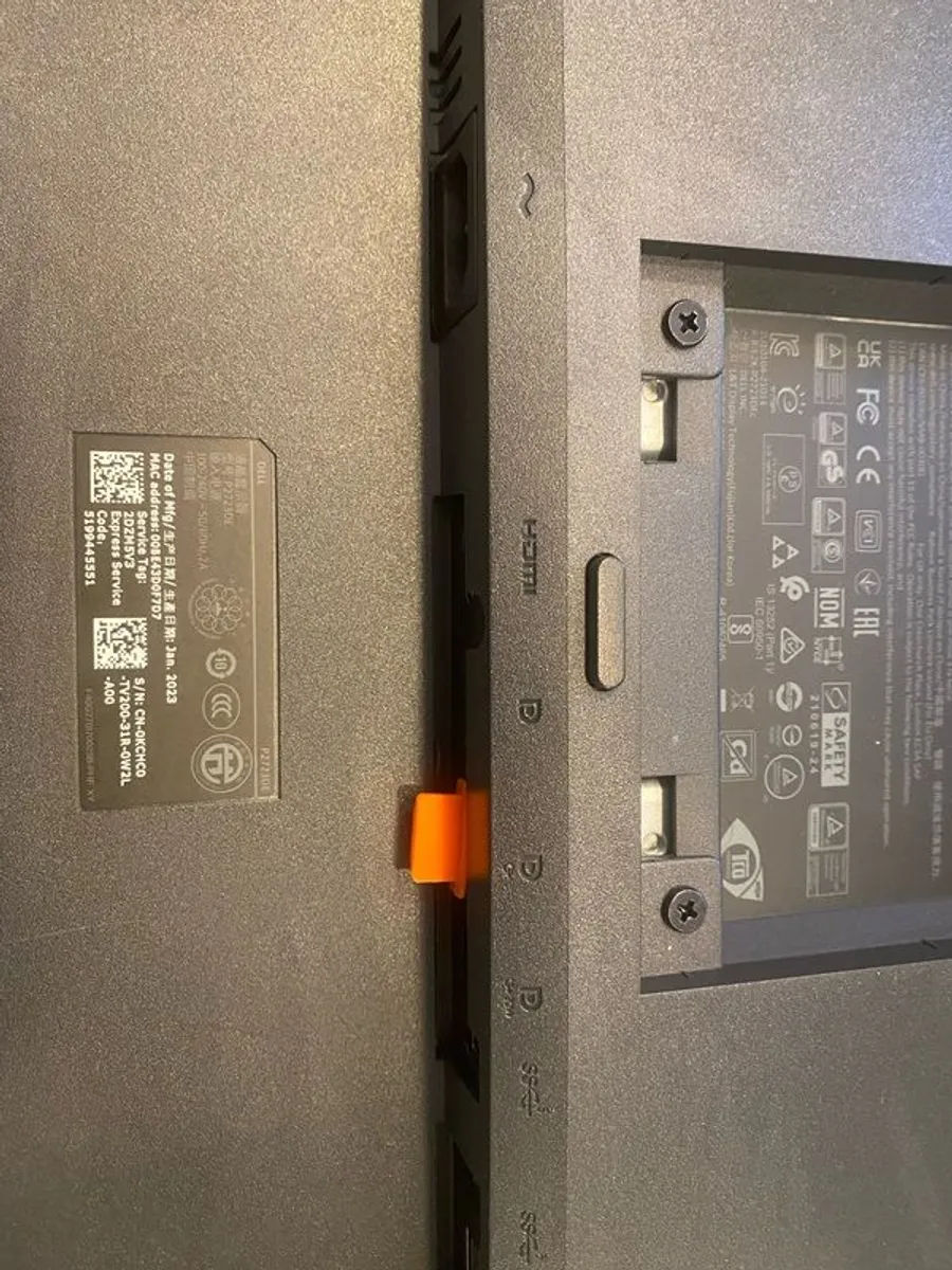 DELL P2723DE Monitor with all cables + Logitech K120 Keyboard. Both never used. - Image 2