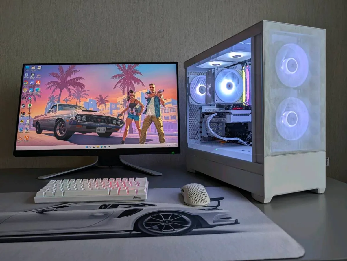 Fractal Design White Edition Gaming Build  | Ryzen - Image 1