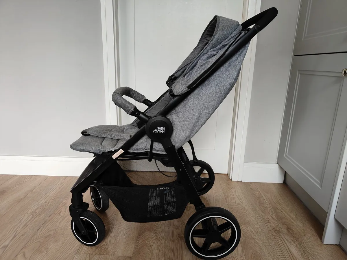 Britax Romer B-agile M stroller - Image 4