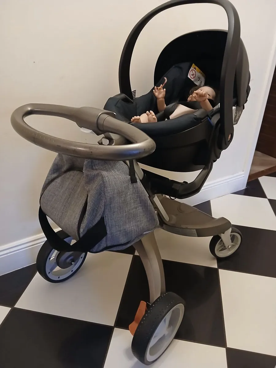 Baby buggy/Car Seat- Stoke Norweigan brand ✨️- ✨️ - Image 3