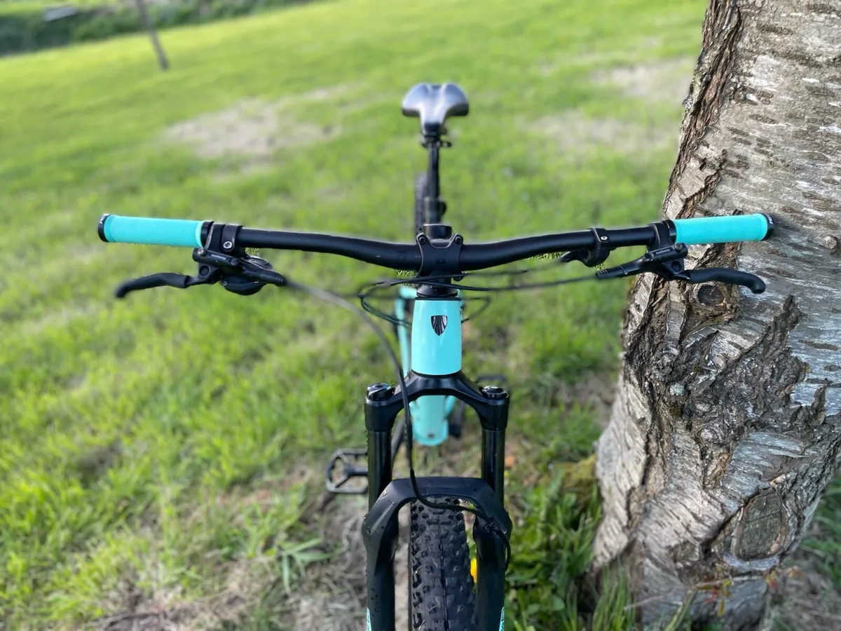 Trek roscoe 7 mtb small - Image 3