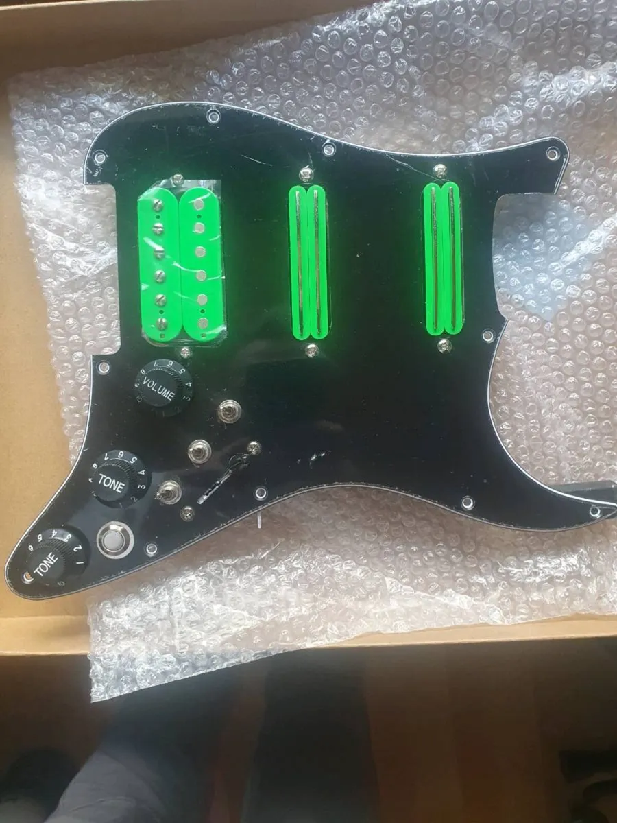 New strat loaded pickguard - Image 1